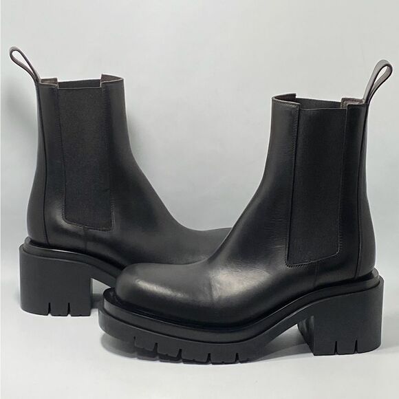 Bottega Veneta Lug Sole Pull On Ankle Boots size 39 - Picture 1 of 13